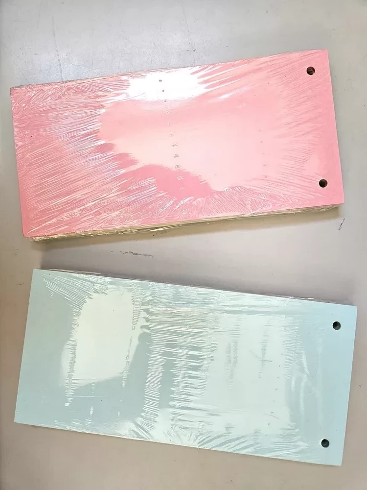 חוצצים 23*11  צבעוני +חורים