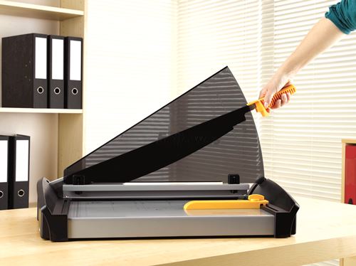 גליוטינת סכין עד 45 דפים, Fellowes Plasma A3